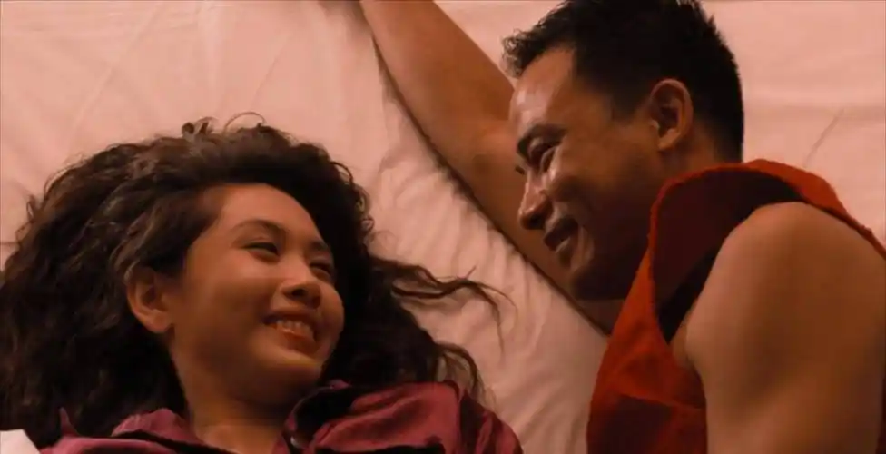 1993年,周海媚和任达华上演大时尚对手戏,影片惊悚成童年阴影_nancy