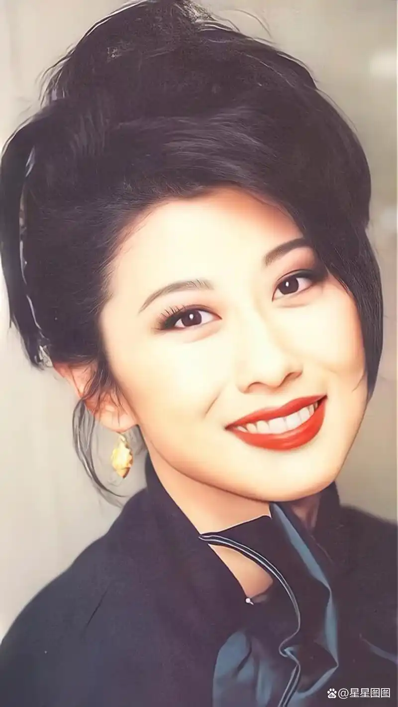 明星图集~叶倩文