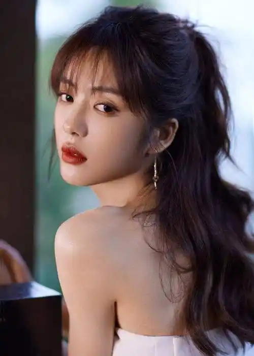 原创没能爆红的十大90后美女明星她们雪肤玉貌太性感惊艳