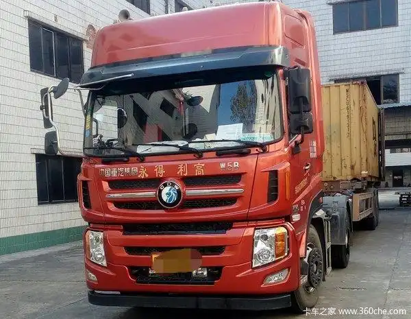 中国重汽成都商用车(原重汽王牌)w5b牵引车