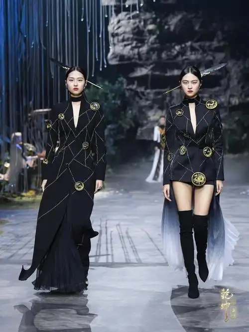 盖娅传说熊英乾坤方仪2022ss