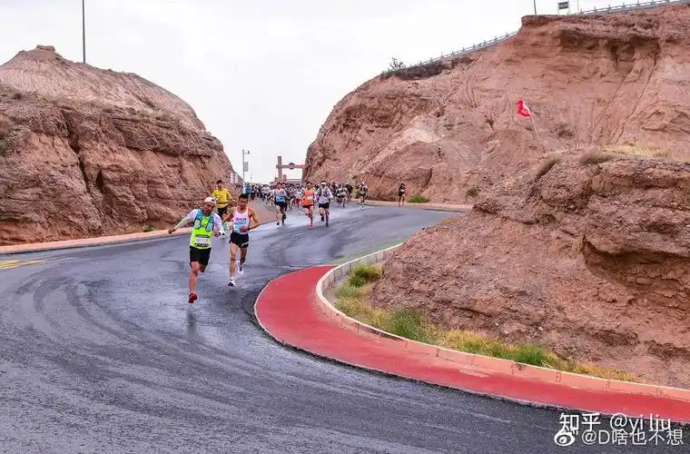 甘肃白银山地马拉松参赛选手16人遇难,另有5人失联,现场情况怎么样了?