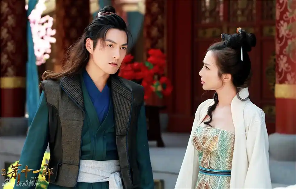 组图:《新萧十一郎》玩偶山庄 严屹宽难敌诱惑