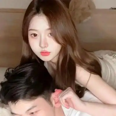 cp头像情侣一左一右真人一对