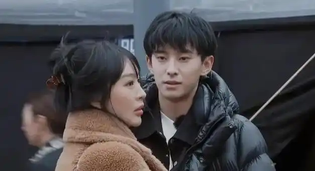 离婚仅两年,黄晓明的"老毛病"又犯了|杨颖|秦岚|李菲儿|陈伟霆|郑中基