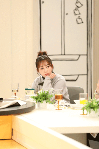 杨紫拜托了冰箱朋友圈大公开真实有趣超有料