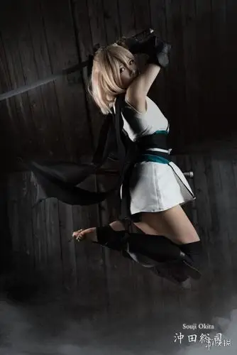 十一区吾王真爱粉cos各种saber上演换装捆绑play