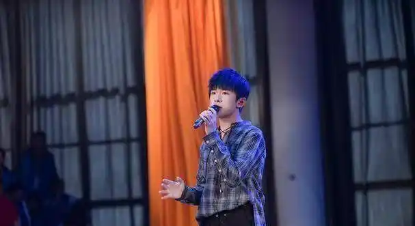 原创原创28岁周冬雨成为最年轻的双料影后比起易烊千玺她赢在了哪里