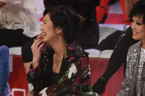 此次颁奖礼出席歌手包括:刘德华,何韵诗,杨千嬅,容祖儿,李克勤,陈奕迅