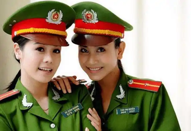 越南女兵宁死不屈美军使用一药剂暴露人性最丑陋的一面