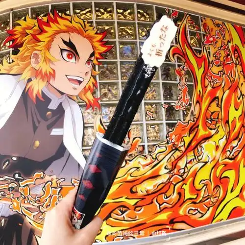 鬼灭这次主题小吃(不是餐厅系列)有三种,炭治郎的日轮刀黑糖吉拿棒