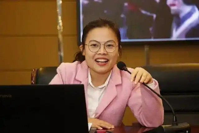 高三学生如何提高记忆力 四川内江六中用一堂讲座来揭秘