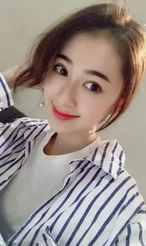 思聪绯闻女友小优娜陌陌首秀王健林捧场