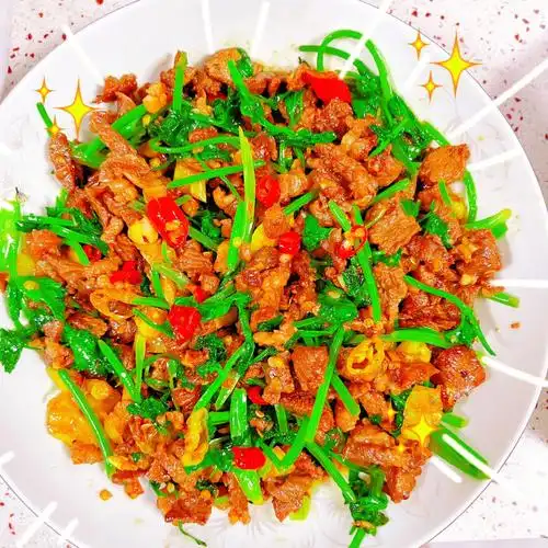 香辣入味的爆炒牛肉太香了