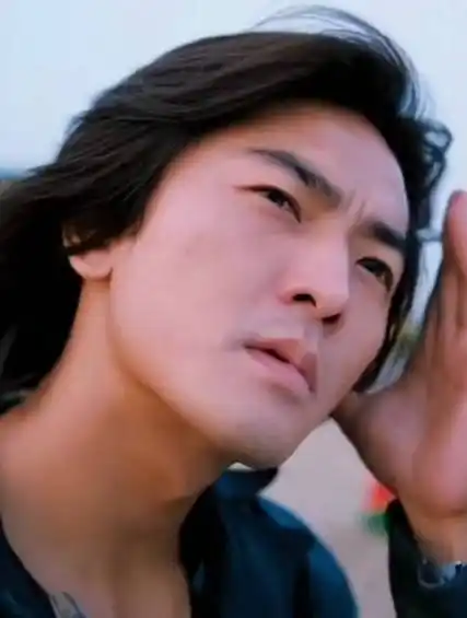 港风男神郑伊健,帅气十足,演技实力派!-度小视