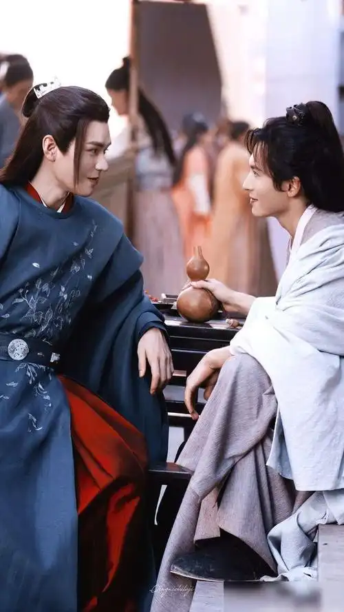 周子舒和温客行一个是悲天悯人的温柔一个是藏而不露的锋芒