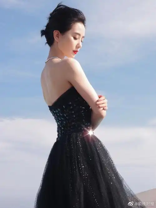 刘诗诗侧颜棱角##刘诗诗美到发光