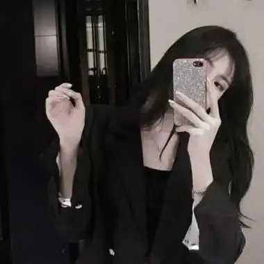 酷酷的女生头像霸气高冷2022高清帅气真人女生头像