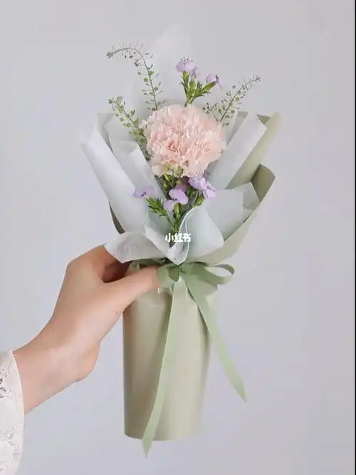 冰玉康乃馨单枝花束深圳花艺培训花束包装