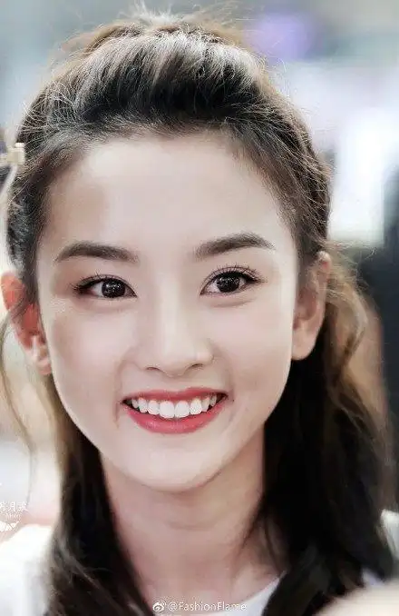 这5位女明星的鼻子才是女生们的梦中情鼻