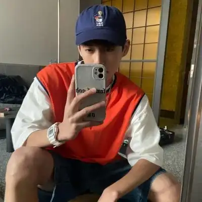 男生头像余庆伟