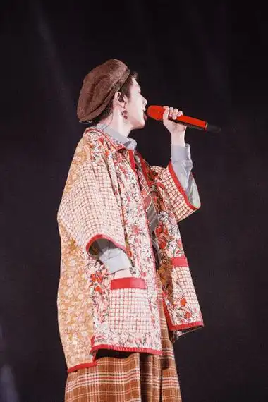 华晨宇手势 - 高清图片,堆糖,美图壁纸兴趣社区