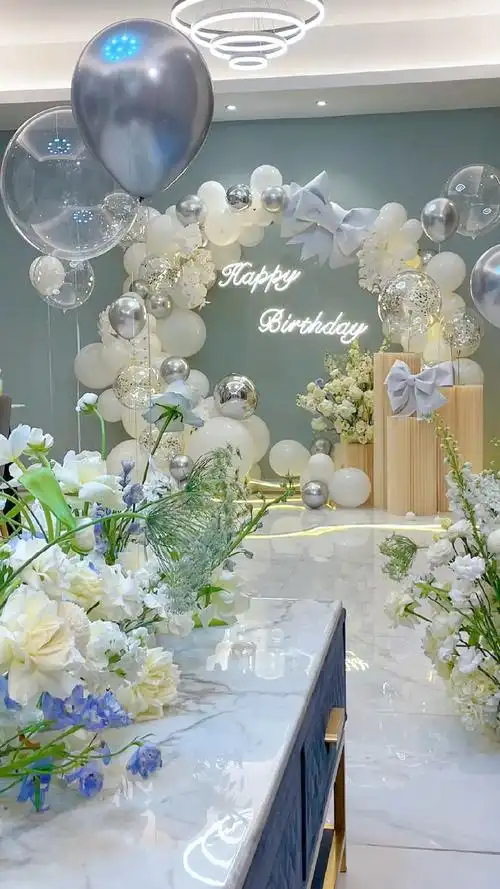 白色系生日派对布置东莞气球派对布置