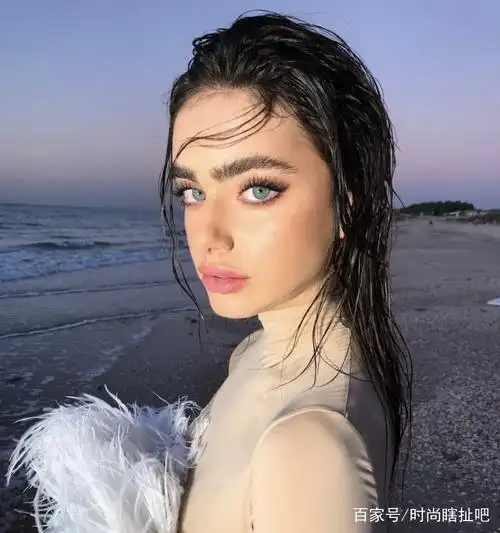 美得无可挑剔,她力压众明星成全球最美的女人!