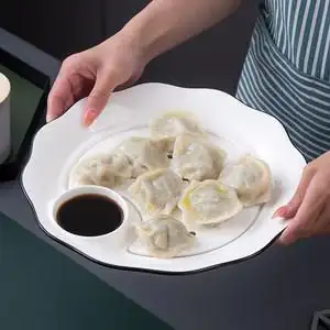 装饺子的盘子陶瓷图片