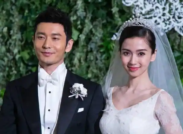 陈伟霆跟杨颖分手哭了没有陈伟霆baby节目