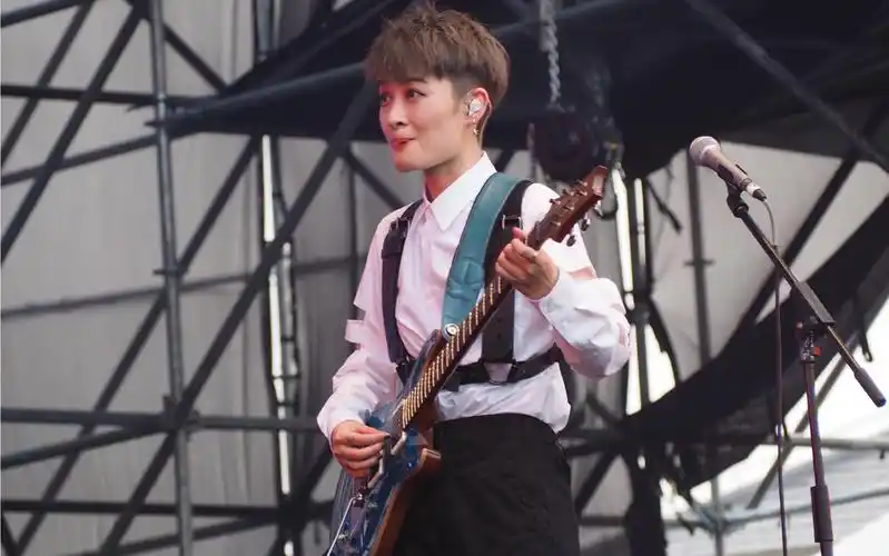 04.30曾轶可上海草莓音乐节接受采访视频