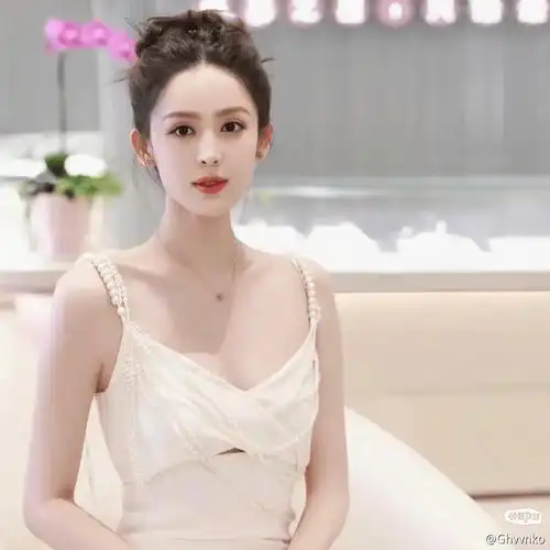 娜扎 刘亦菲谁漂亮