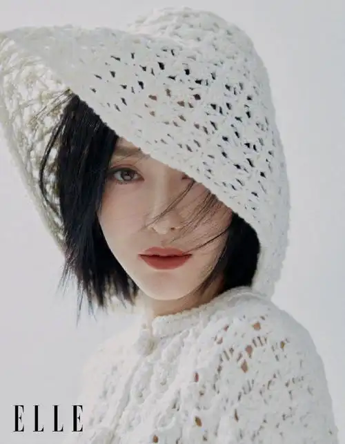 唐嫣elle5月刊封面##唐嫣红玫瑰与白玫瑰大片