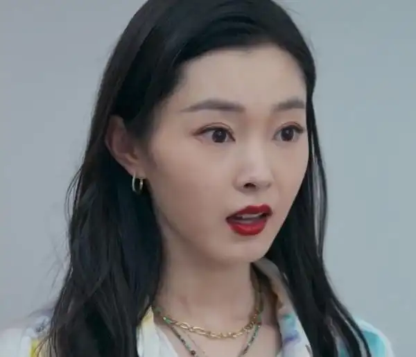 《暗夜行者》宋轶太美了,演技好人设也好,更重要的是还不抢戏