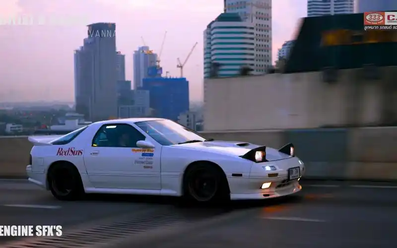 有头文字d那味儿了,白彗星rx-7 fc3s savanna