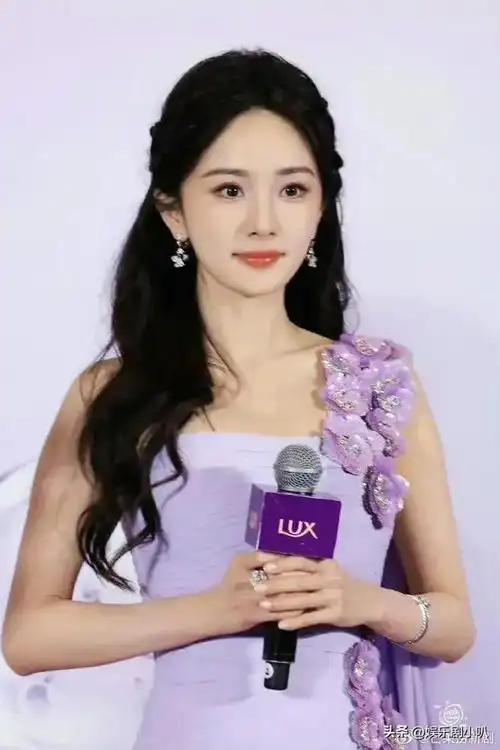 329新鲜事肖战迪丽热巴杨洋吴磊杨幂杨超越鞠婧祎