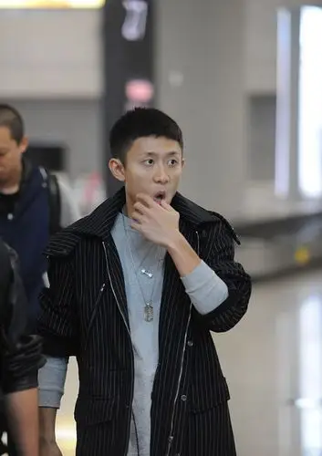 张一山你不是雅痞,是真痞啊!