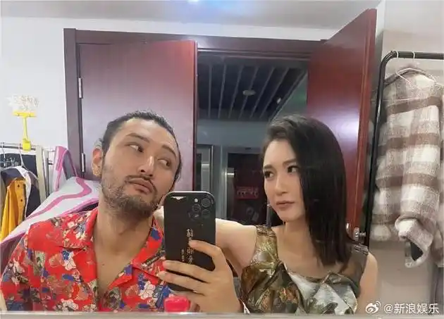 吴哲晗赵毅劼官宣恋情##吴哲晗赵毅劼承认恋情