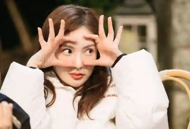 金晨在陈一鸣面前嬉闹,贪吃,沈梦辰干着急,导演傻眼_李斯丹妮_嘉宾