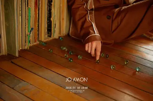 赵权回归预告照公开全新出发令人期待