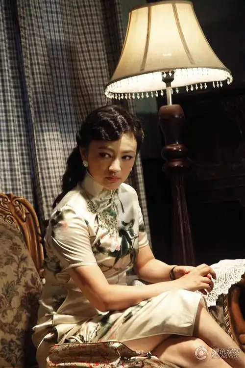 罗海琼《错伏》霸气十足 生活中甘当小女人