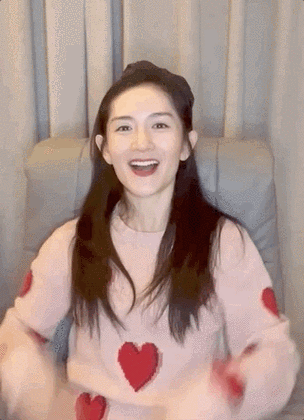 刘烨一语道出真谛,谢娜与张杰背后的婚姻实情,于深夜动态中显现