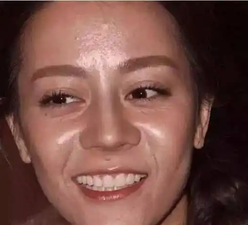 27岁迪丽热巴脸崩了,仅用1个月时间,颜值回春"打脸"黑粉