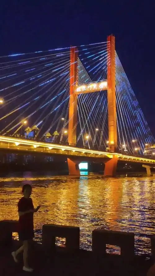 吉林市临江门大桥