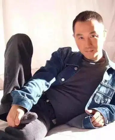 歌手高峰的个人资料 高峰大中国个人资料