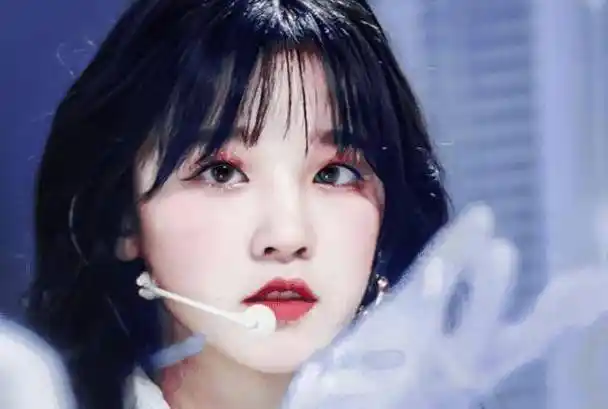 有种"换脸"叫宋雨琦卸掉浓妆,看到她本人长啥样后,男粉沉默了_淡妆_这