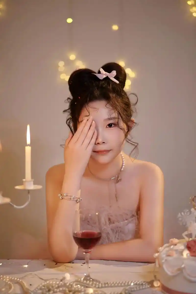 女孩子都喜欢的生日照.#原创 #客片分享 #大庆写真 - 抖音