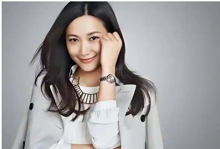 从19岁就男人不断,半百了还没玩够,"风流才女"徐静蕾现形记