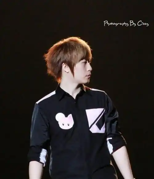 【图】陈信宏黑道家庭背景 阿信非常注重隐私