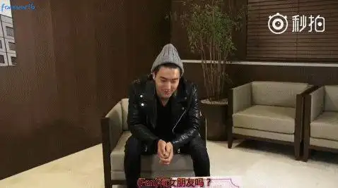 崔始源受访自称单身刘雯火速晒首尔美照是巧合还是炒作?